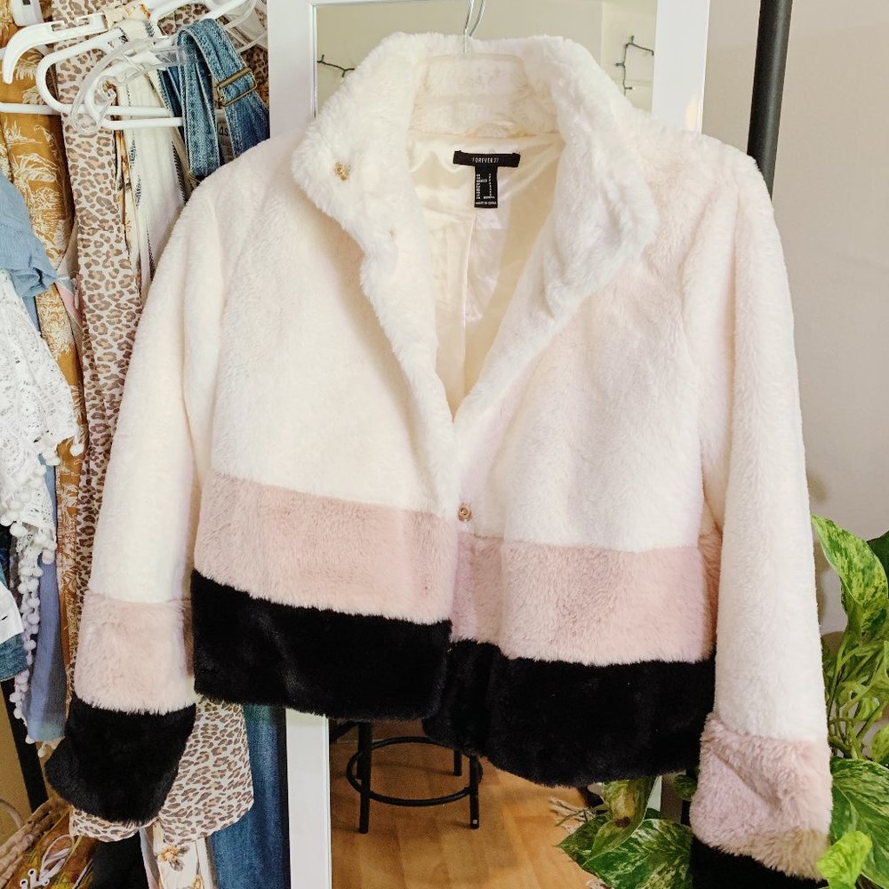 Cozy Cropped Teddy Jacket